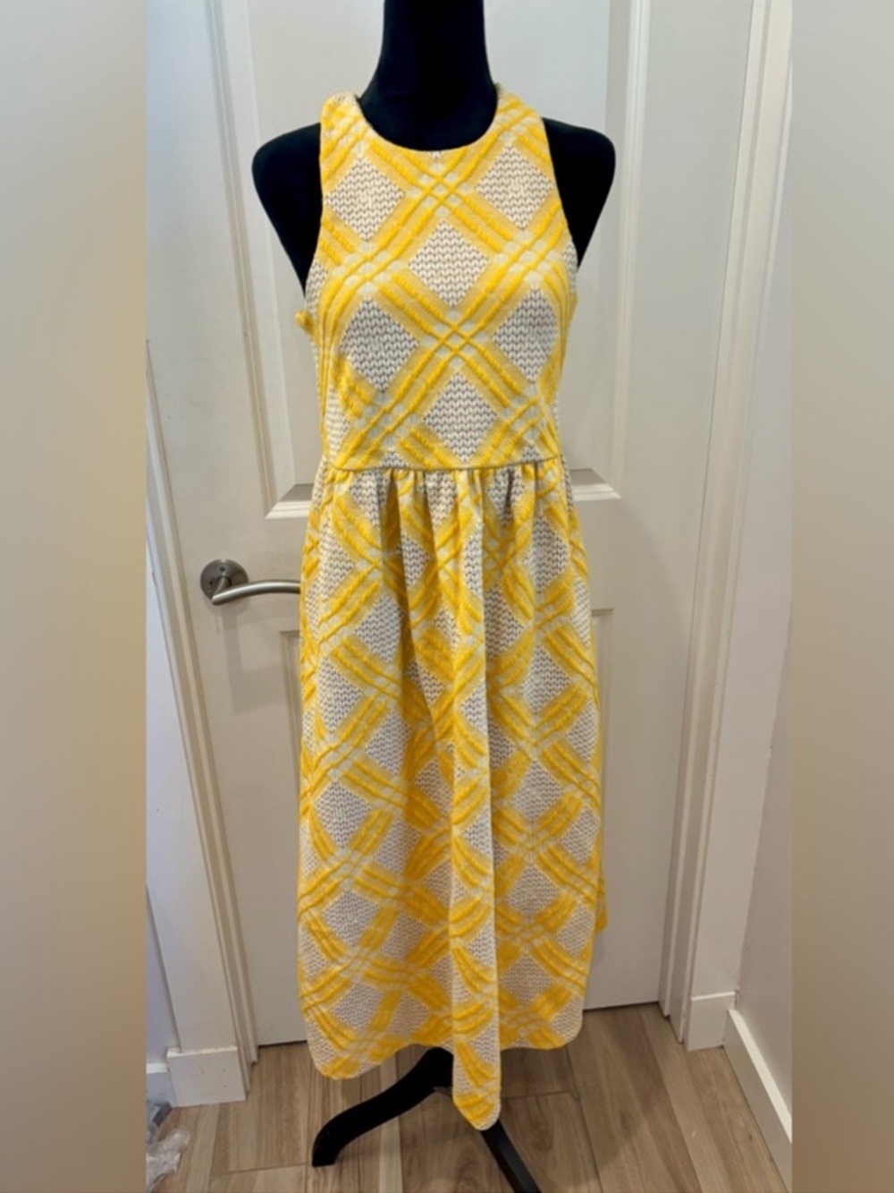 Anthropologie DRA Los Angeles RENZO Sleeveless Midi Dress in Yellow, White Sz XS